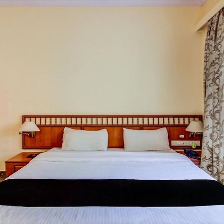 Hotel Kadamb Residency Bombaj Zewnętrze zdjęcie