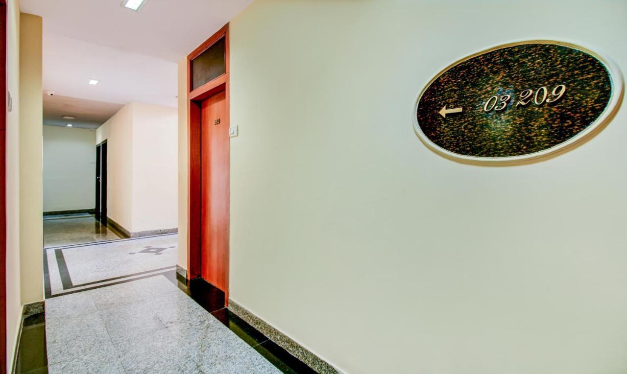 Hotel Kadamb Residency Bombaj Zewnętrze zdjęcie